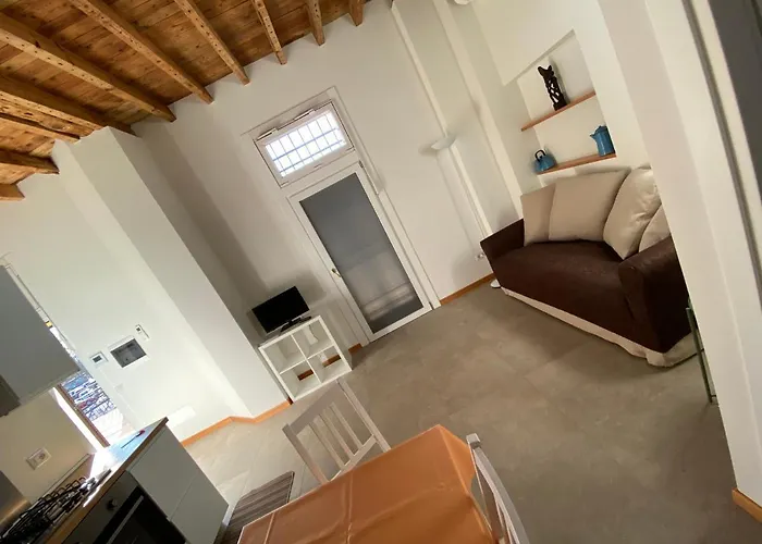 Novi Homes Apartament *